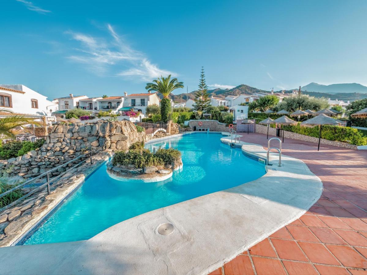 Apartment Capistrano Village - 2 Pool Areas Nerja